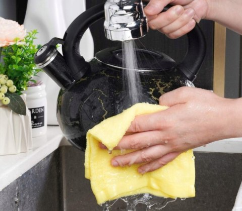 Czarny Emaliowany Czajnik Retro 3L z Gwizdkiem na Indukcję Gaz MASTERPAN
