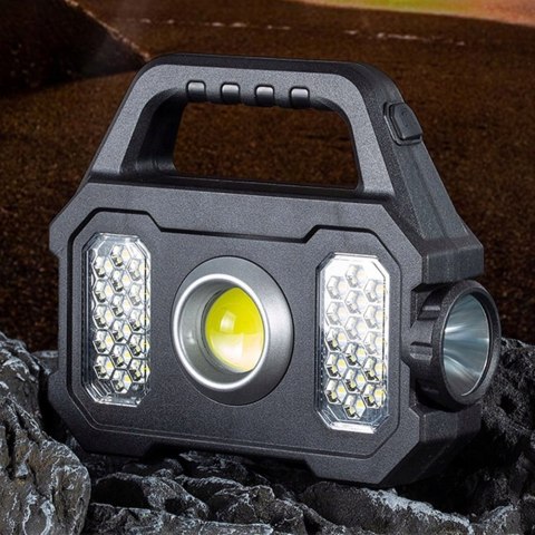 Latarka reflektor i szperacz BNTRADE 1200 lm LED