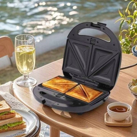 Opiekacz misskitchen ST-9450 czarny 800 W