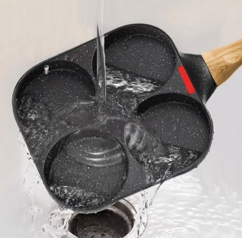 Patelnia do jajek i placków LOGIT 24 cm non-stick (nieprzywierająca)
